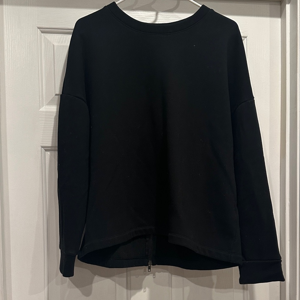 Banana Republic fleece lined crew neck
